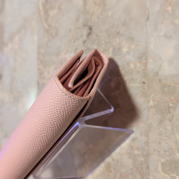 Dolce & Gabbana Pink Wallet With Rhinestone Logo - Picture 2 of 10